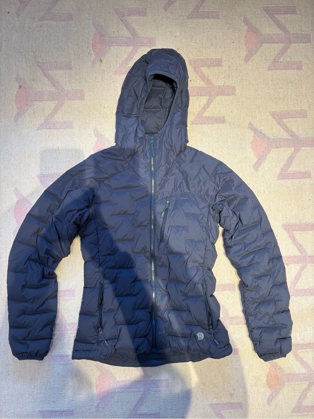 Mountain Hardwear Grey Puffy Jacket